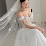 TVC792 Váy Cưới Đi Bàn, Đầm Cưới Dáng Xuông, Trễ Vai, Hoạ Tiết