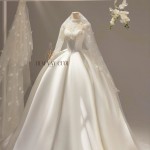 TVC823 Váy Cưới Làm Lễ, Đầm Cưới Dài Tay, Cổ Đá Rời, Tùng Bồng