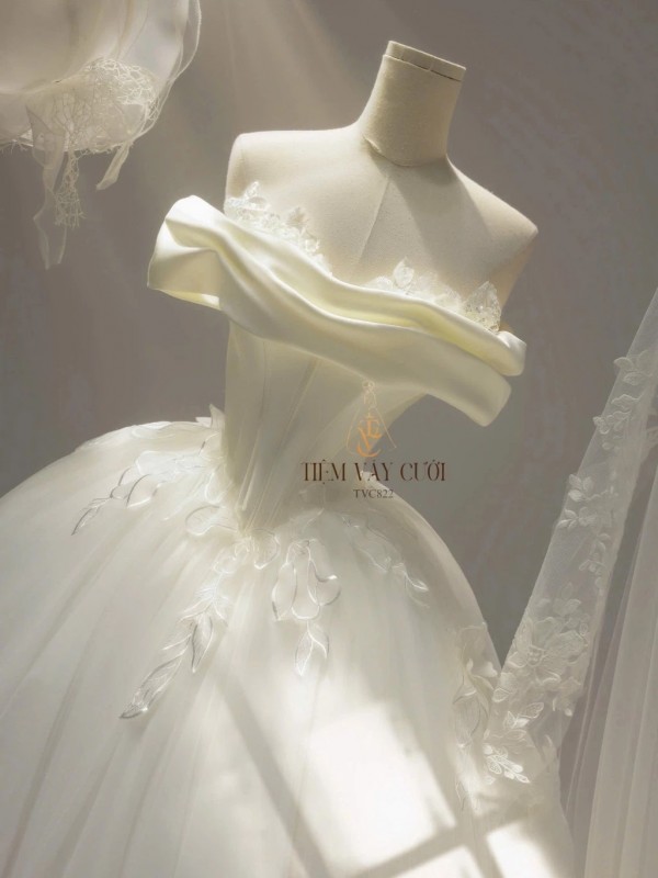 TVC822 Váy Cưới Làm Lễ, Đầm Cưới Cao Cấp, Cúp Ngực, Ngọc Trai