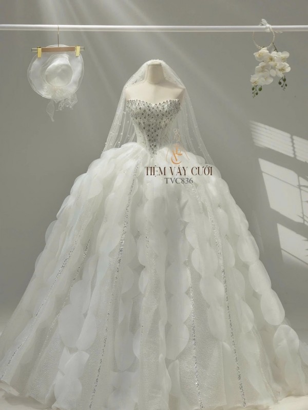 TVC836 Váy Cưới Làm Lễ, Đầm Cưới Đi Tiệc, Nơ 3D, Cúp Ngực
