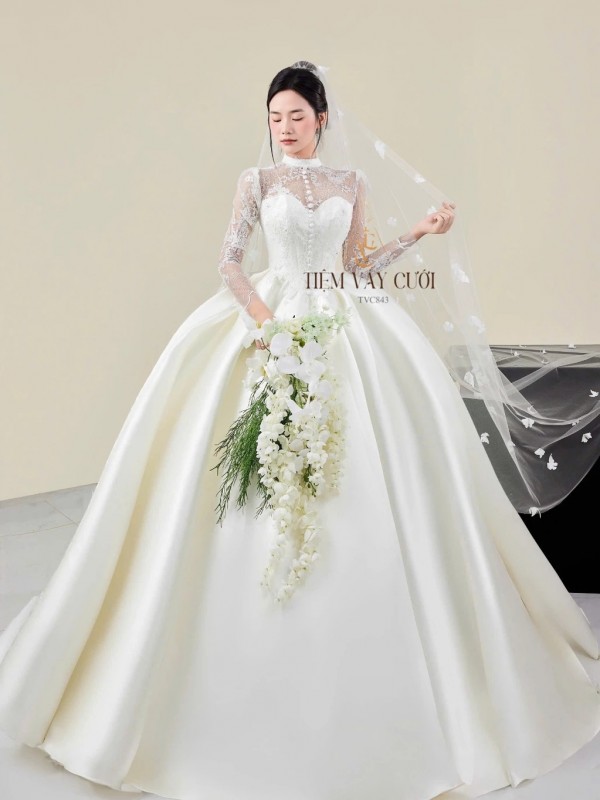 TVC843 Váy Cưới Làm Lễ, Đầm Cưới Dáng Xoè Bồng Bềnh, Dài Tay, Cúp Ngực, Đính Đá