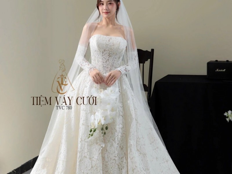 TVC780 Váy Cưới Đi Bàn, Đầm Cưới Đuôi Cá, Cúp Ngực, Xếp Ly